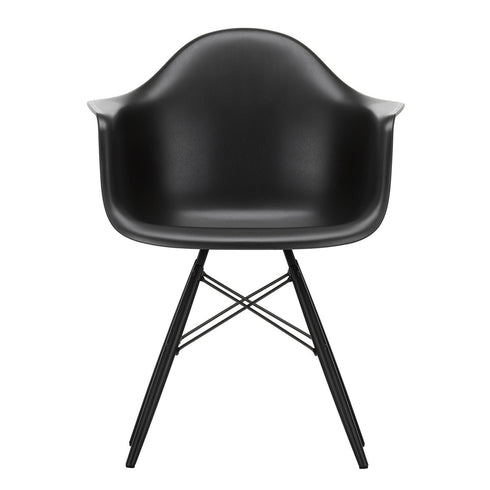 Cadeira de Braços Plástica Eames DAW / Base Ácer Preto